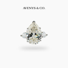 Pear Trilogy Ring with Champagne Pear Stone – on White Gold