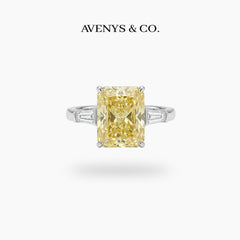 Radiant Trilogy Ring with Yellow Radiant Stone – on White Gold