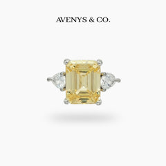 Emerald Pear Trilogy Ring with Yellow Emerald Stone – on White Gold
