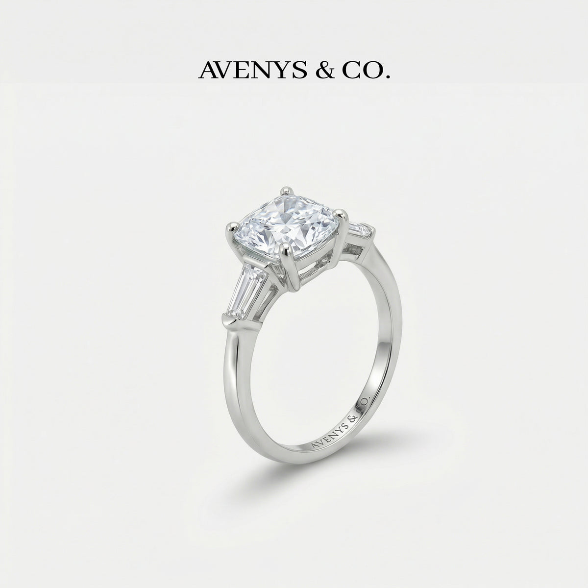 Princess Trilogy Ring with White Princess Stone – on White Gold