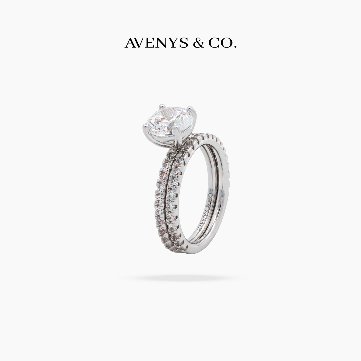 AV Dua™ Round Ring Set with White Round Stone – on White Gold