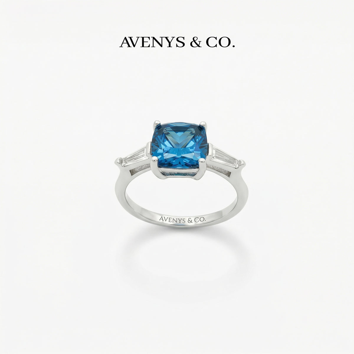Princess Trilogy Ring with Blue Princess Stone – on White Gold
