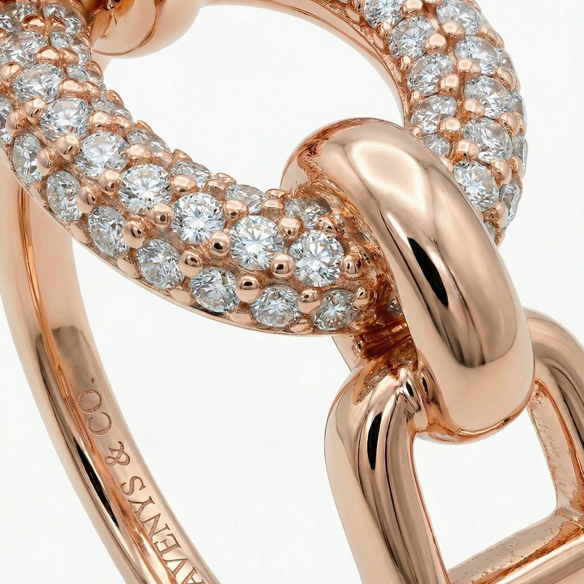 Buckle Pave Ring with White Round Stone – on Yellow Gold