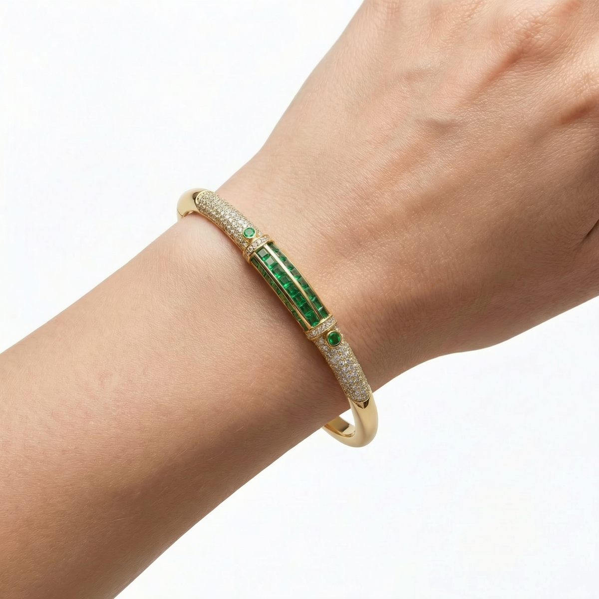Cleopatra Bangle with Green Emerald Stone – on Yellow Gold