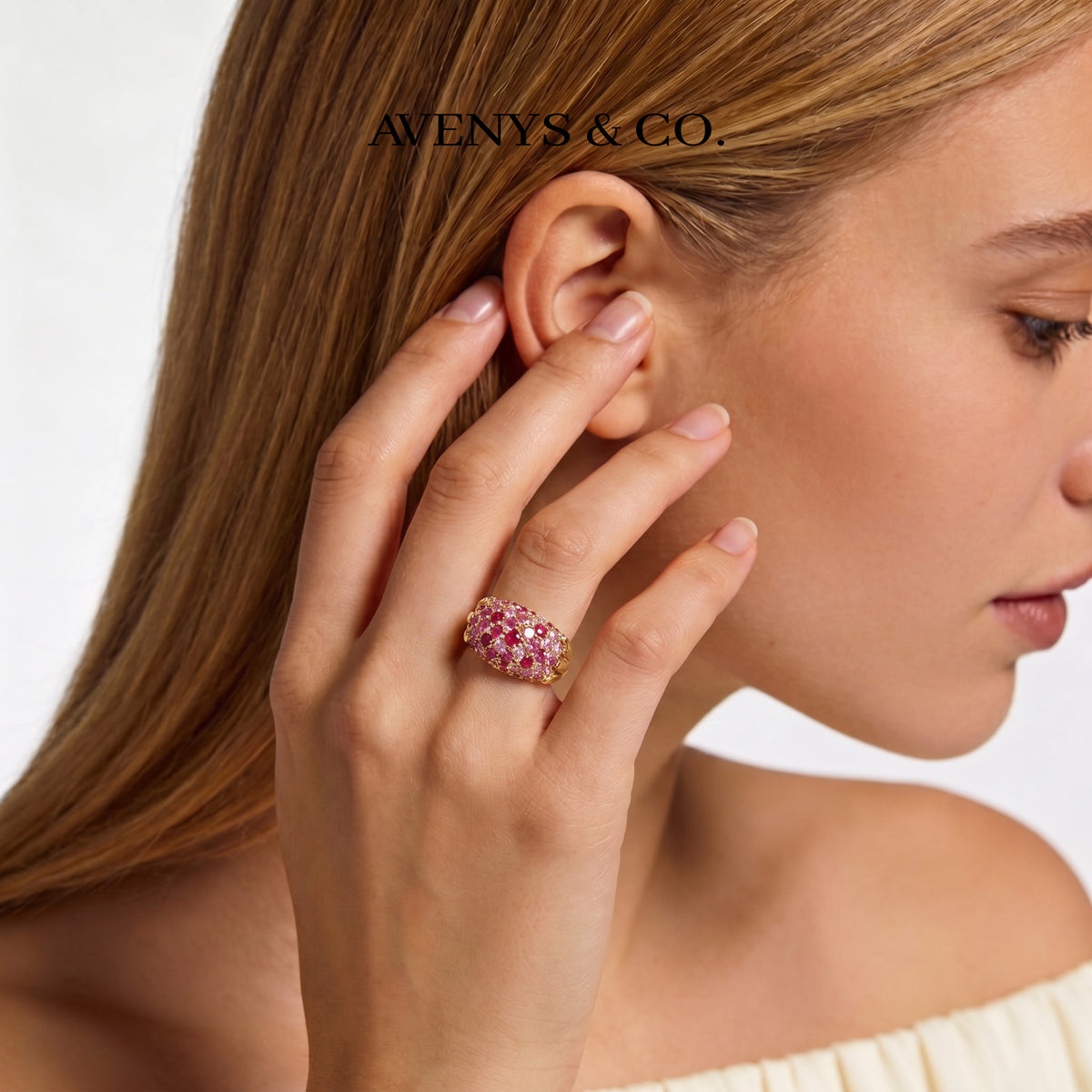 Candy Ring with Pink Round Stone – on Yellow Gold