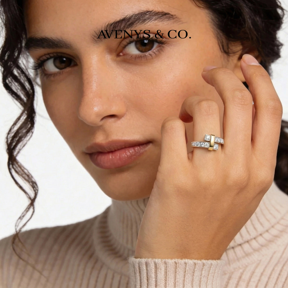Keystone Pave Ring with White Round Stone – on White Gold