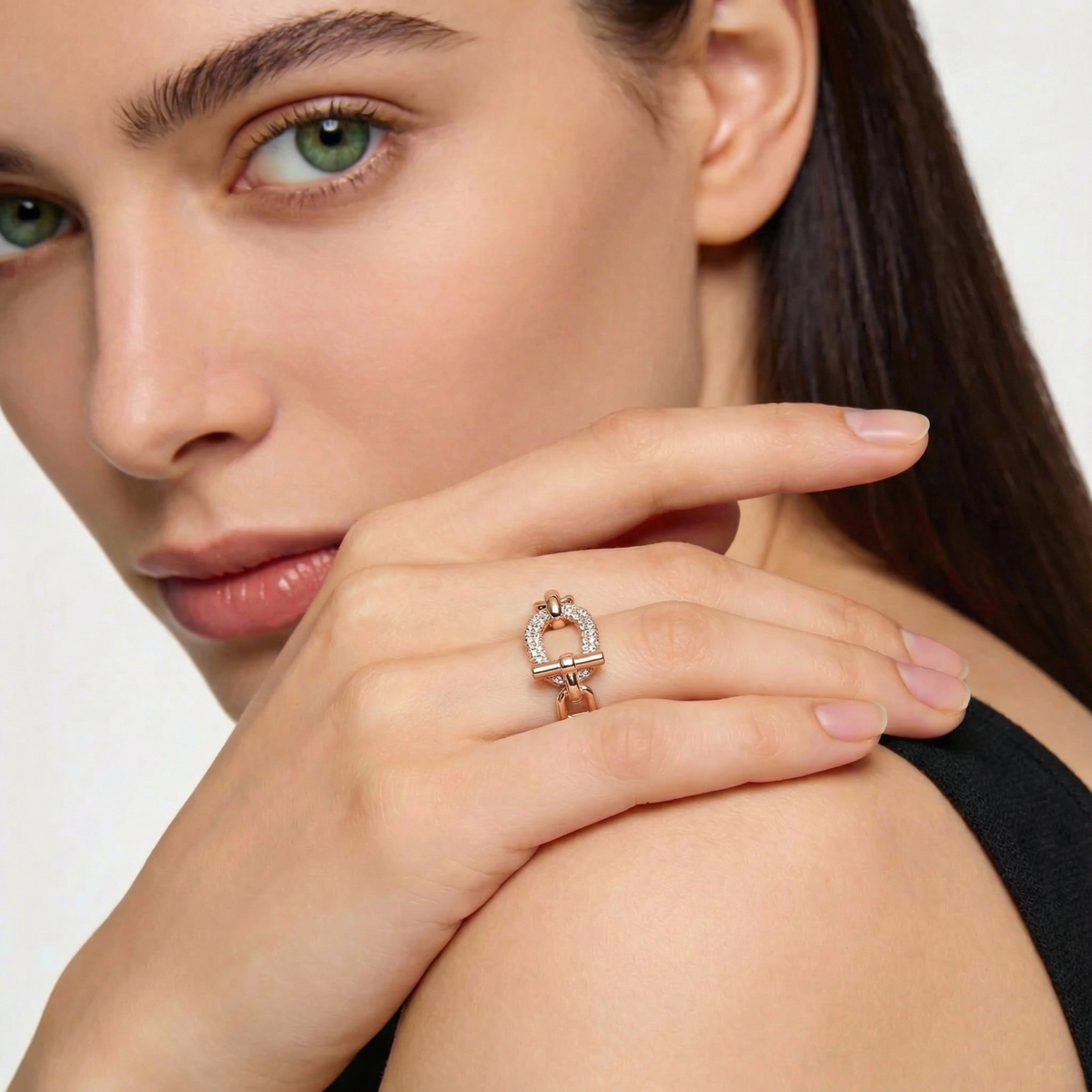 Buckle Pave Ring with White Round Stone – on Yellow Gold