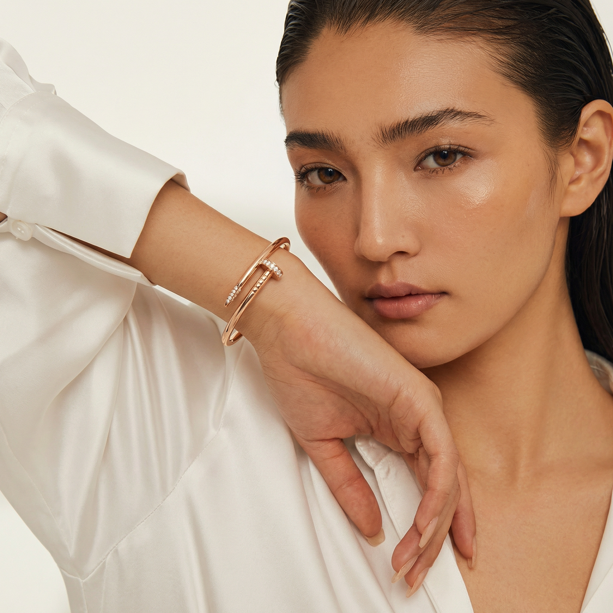 Bolt Pave Bangle with White Round Stone – on Rose Gold
