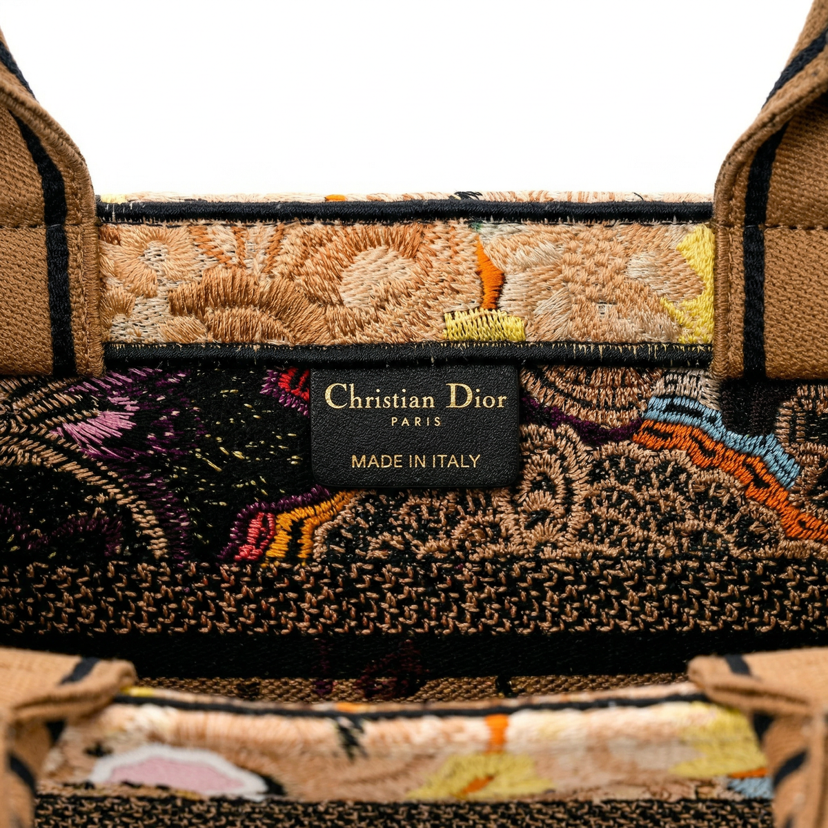 Dior Book Tote Medium – "Petites Fleurs" Raffia Embroidery