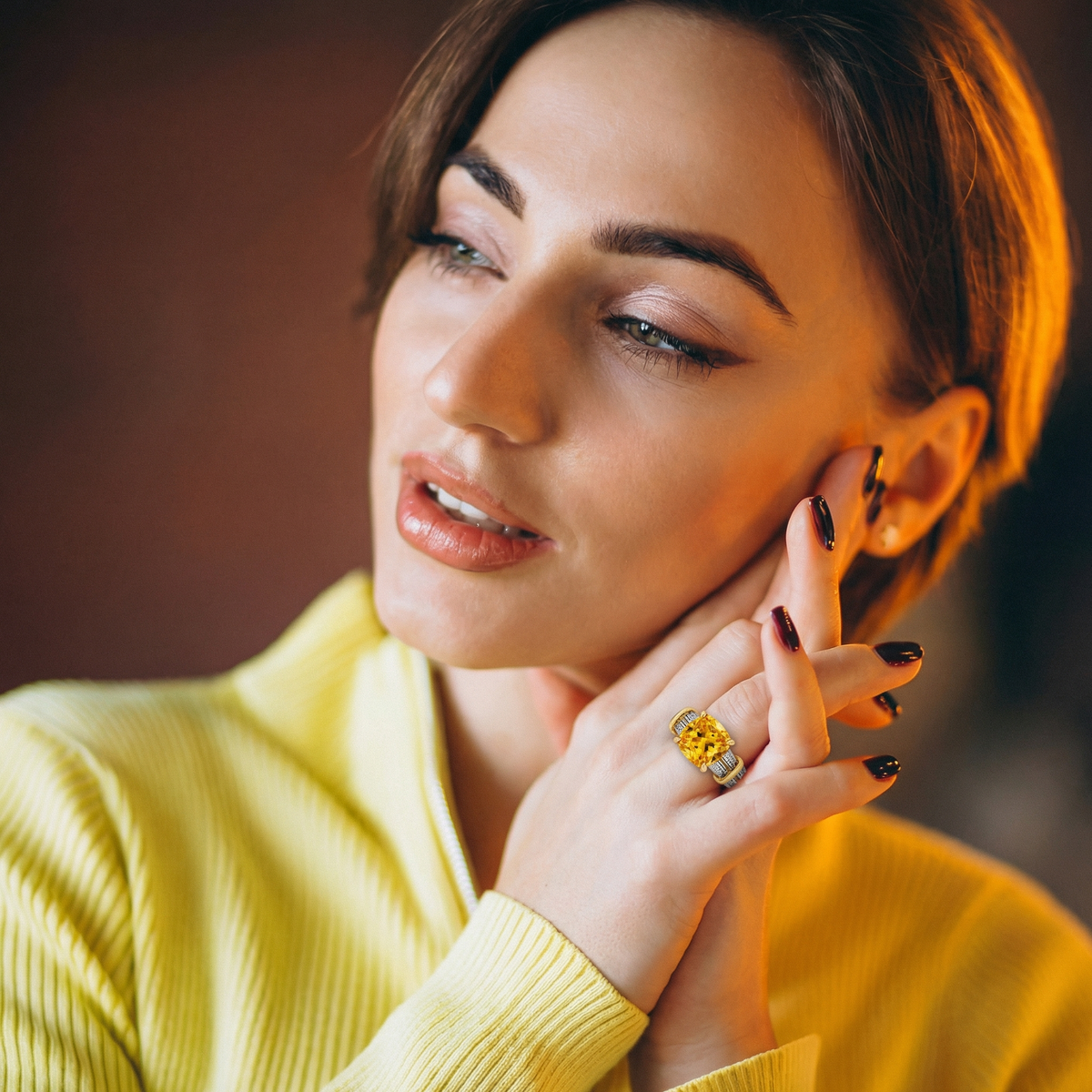 Double Bar Ring with Yellow Cushion Stone – on White Gold