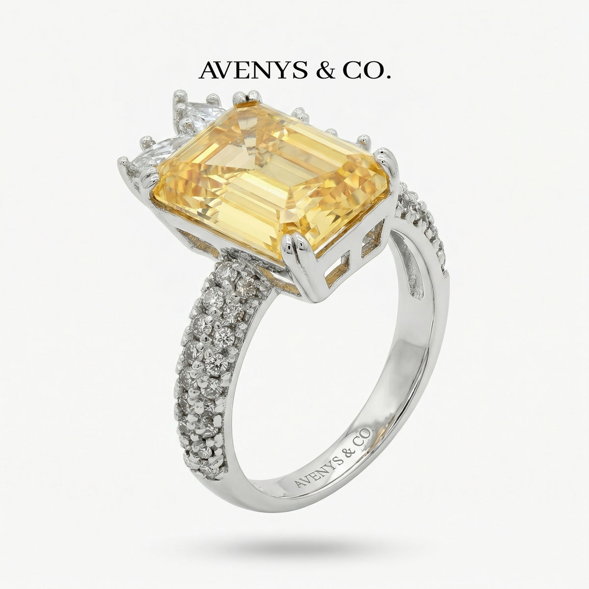 Lightwell Cluster Ring with Yellow Emerald Stone – on White Gold