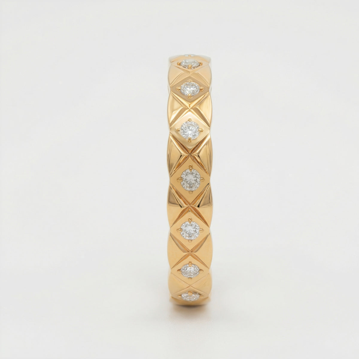 Crush Slim Ring with White Round Stone – on Yellow Gold — Straight band edge view, one of three same-view exports retained